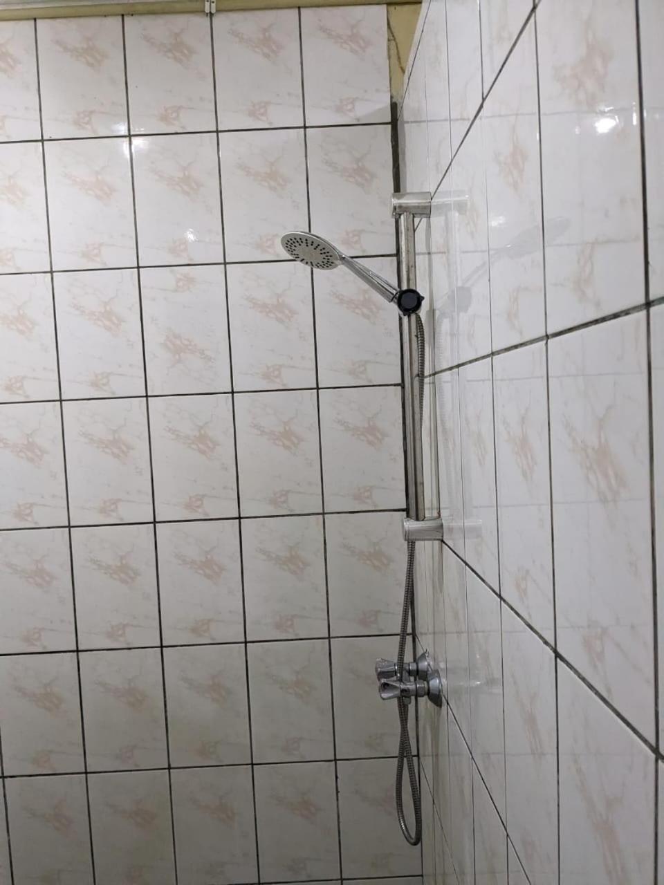 De Kolibrie Appartementen باراماريبو المظهر الخارجي الصورة